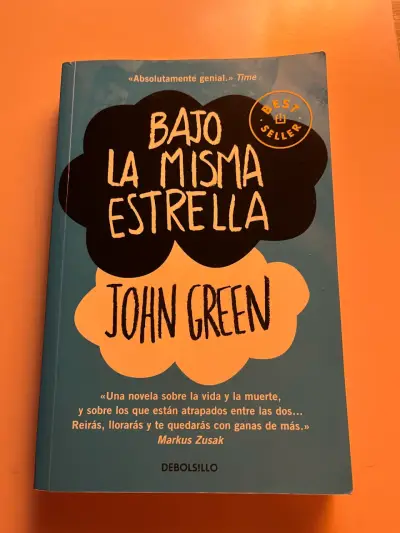 Libro 'Bajo la Misma Estrella' de John Green - miniatura 1