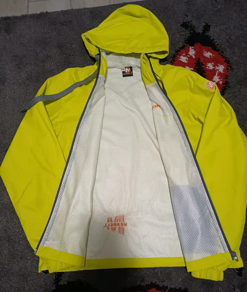 Cortaviento impermeable amarillo Merrell - 2