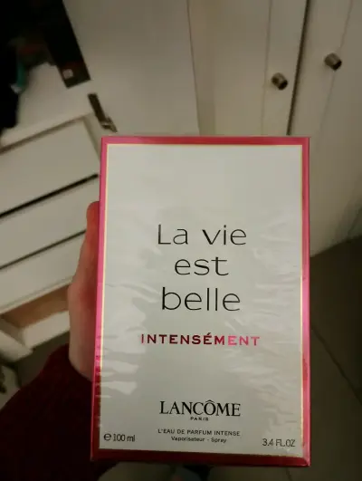 Perfume Lancôme La Vie Est Belle Intensément 100 ml - miniatura 3