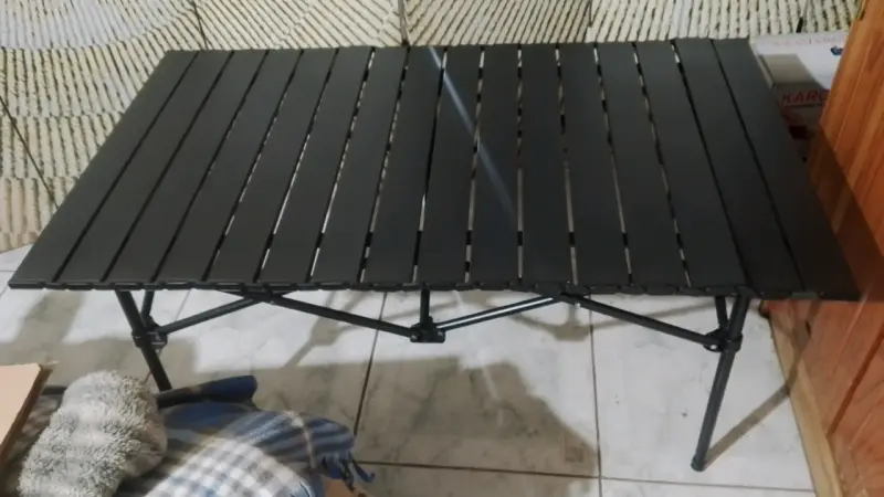 Mesa plegable portátil negra,telescopio masajeador - 1