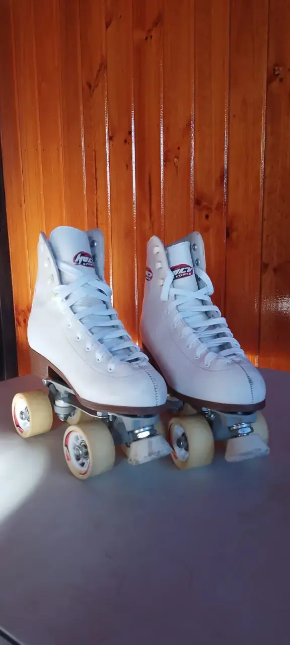 Patines Quad Talla 39 Blancos Holy Sports - 1