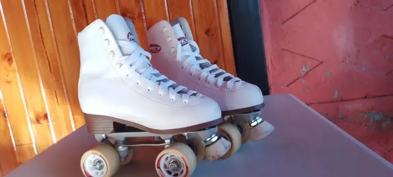 Patines Quad Talla 39 Blancos Holy Sports - 2