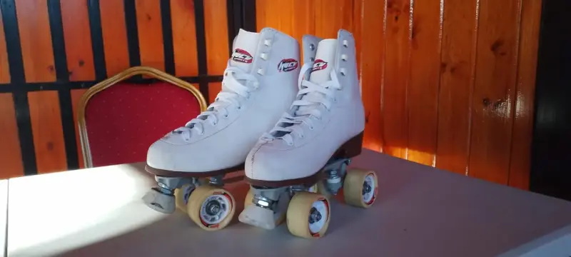 Patines Quad Talla 39 Blancos Holy Sports - 5