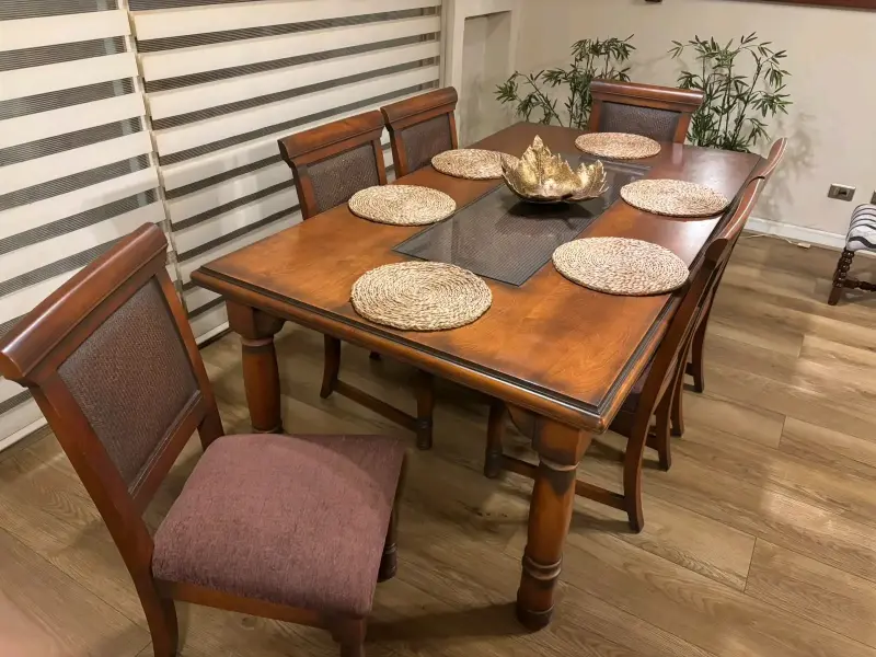 Juego de Comedor de Madera con Sillas - 2