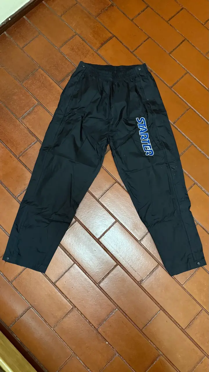 Pantalones deportivos negros Starter
