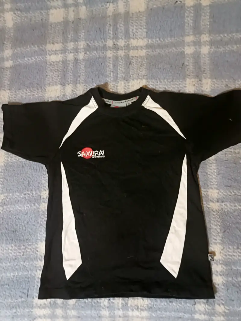 Polera deportiva negra Samurai Sportswear - 1