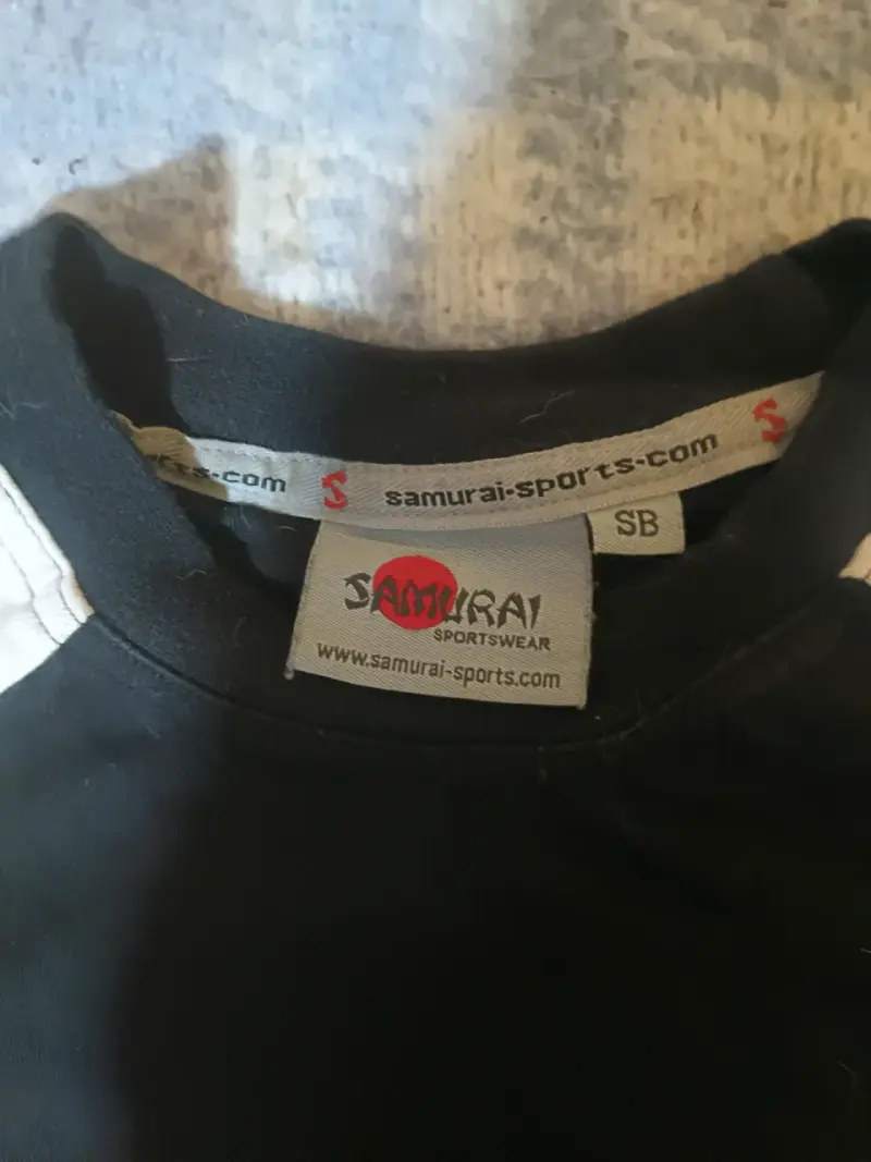 Polera deportiva negra Samurai Sportswear - 2