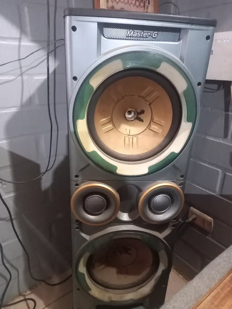 Parlante Master-G - 2