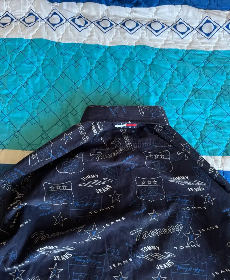 Camisa Tommy Jeans azul con estampado - 4