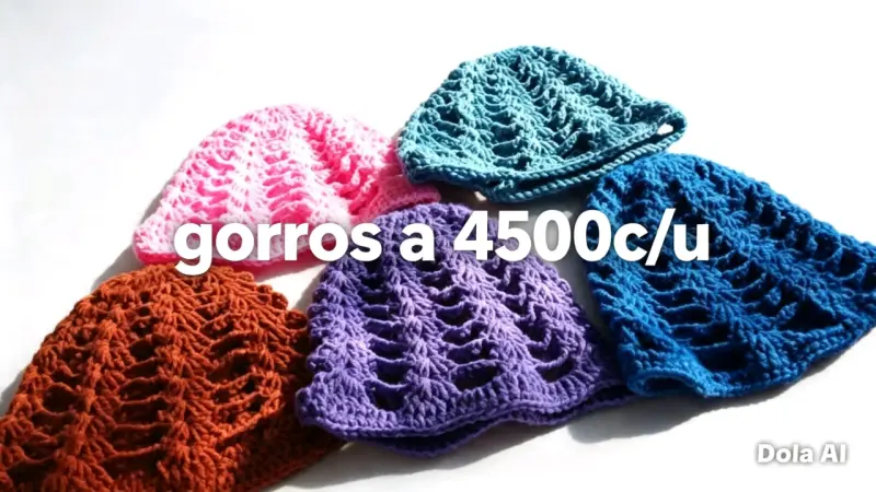 Gorros,poncho tejidos a crochet en varios colores - 1