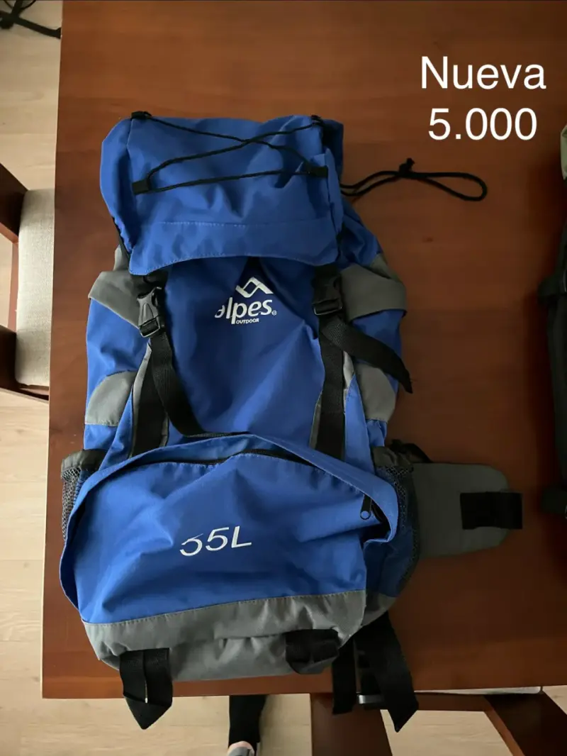 Mochila de senderismo Alpes Outdoor 55L azul
