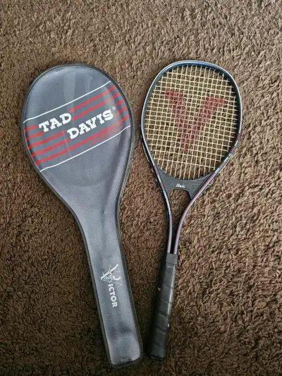 Raqueta de tenis Tad Davis con funda - miniatura 1