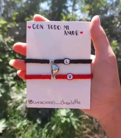 Pulseras de Pareja Personalizadas con Iniciales - miniatura 1