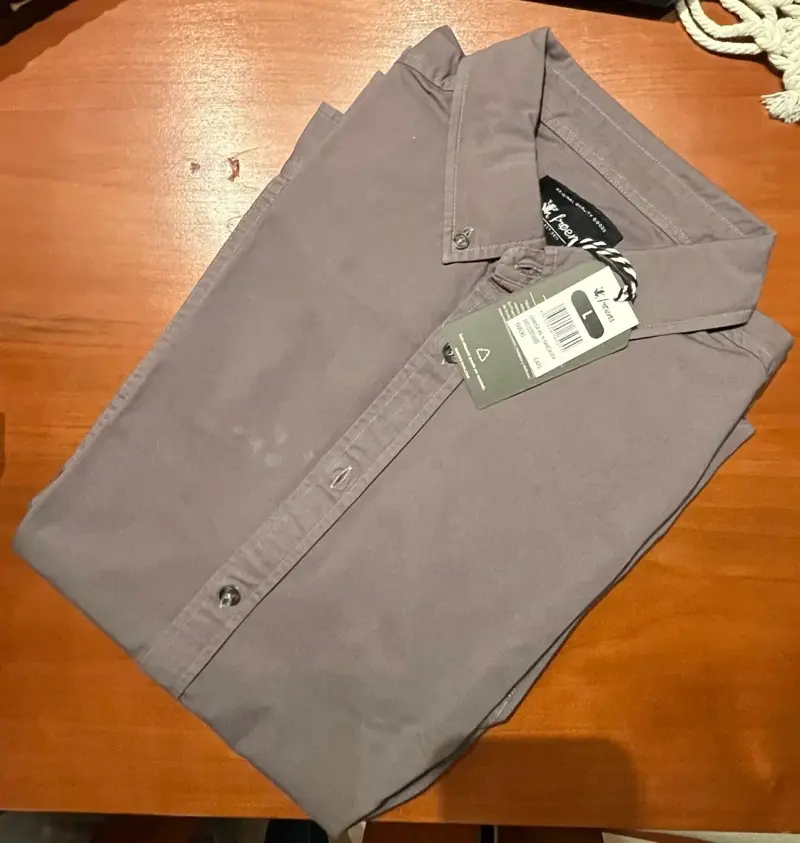 Camisa de hombre gris marca Kevingston