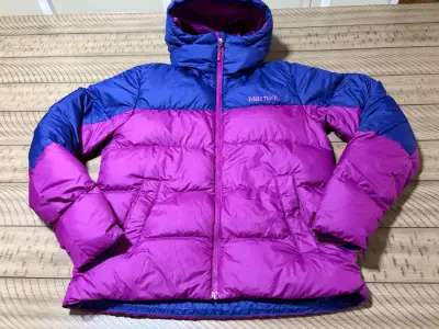 Chaqueta de plumas Marmot morada  y azul para invi - miniatura 1