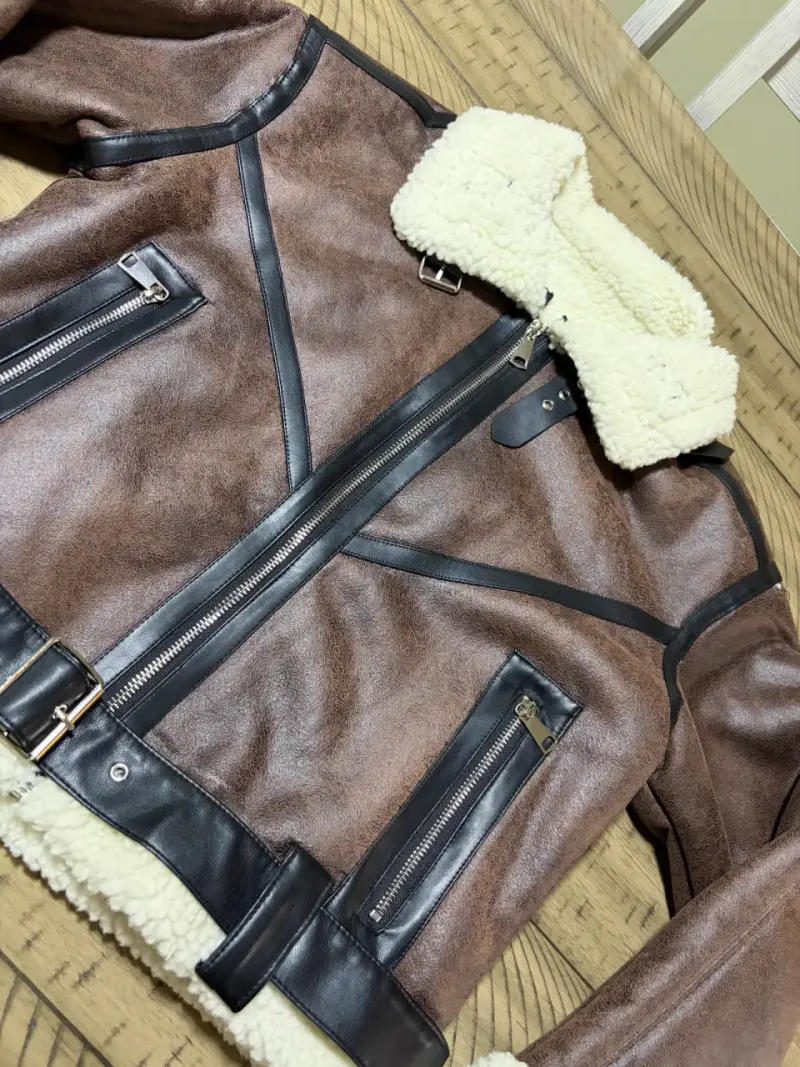 Chaqueta de cuero sintético - 2
