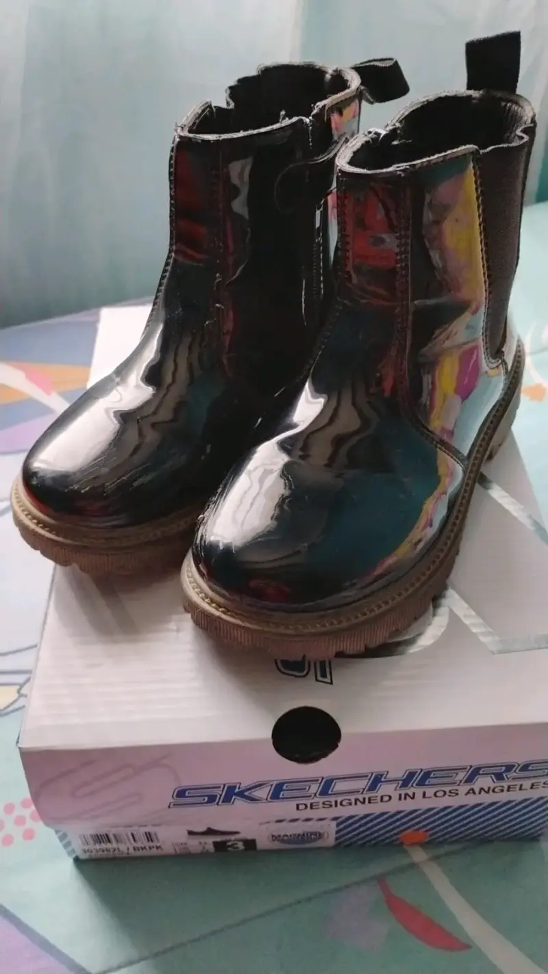Botas negras de charol para niños Sñ