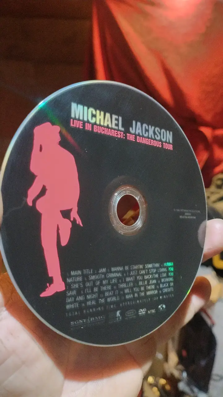 DVD Michael Jackson Live in Bucharest: The Dangerous Tour - 1