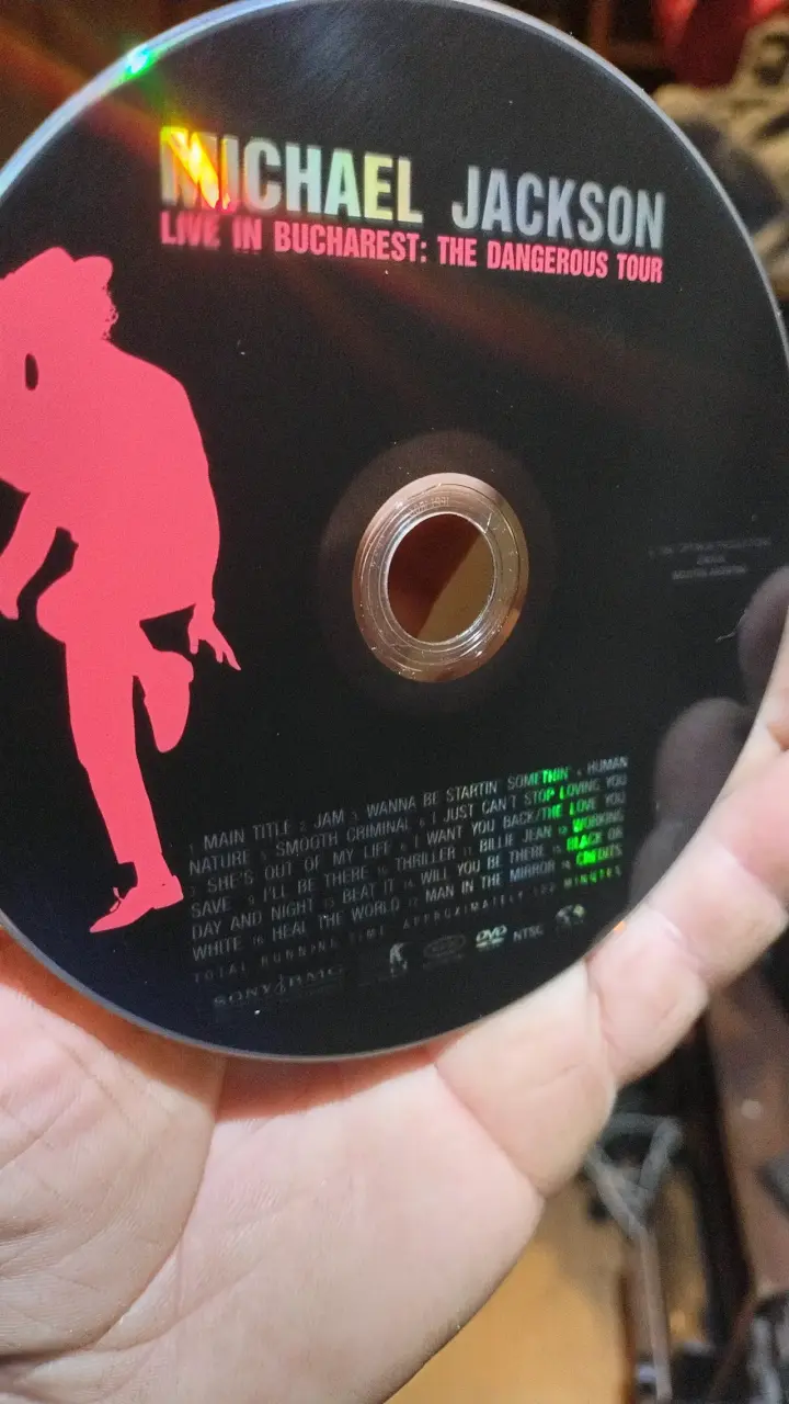 DVD Michael Jackson Live in Bucharest: The Dangerous Tour - 2
