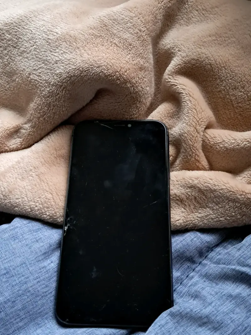 iPhone 11 - 1