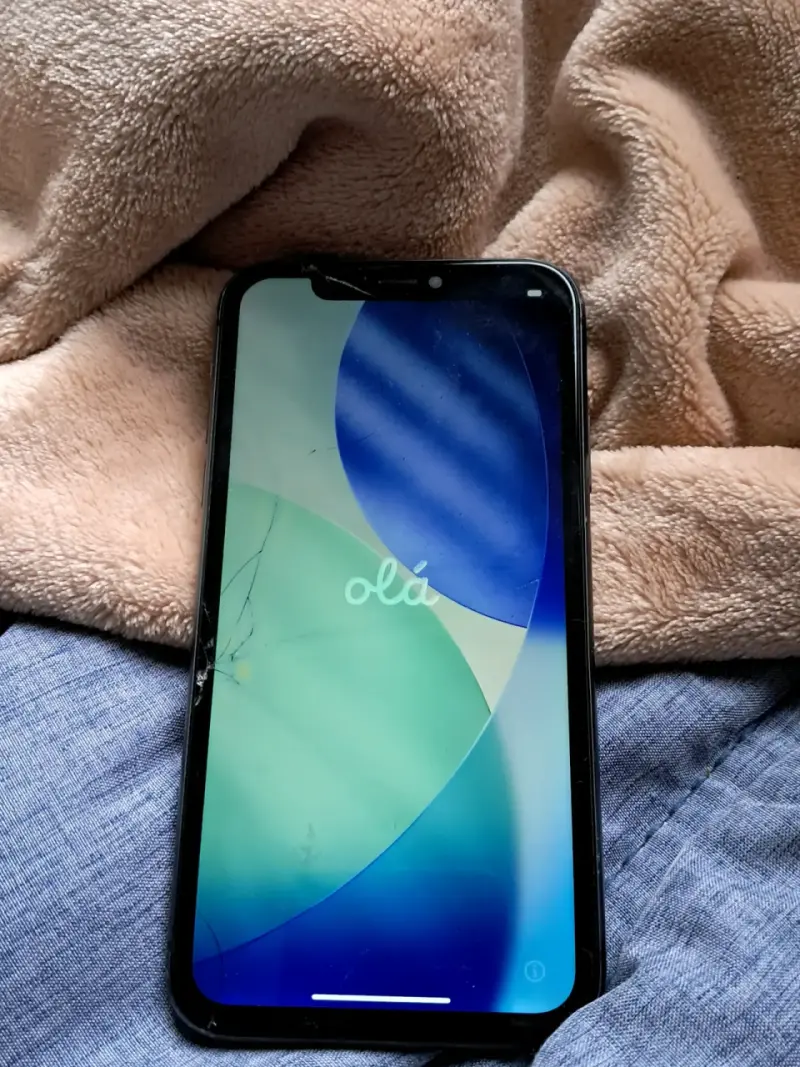 iPhone 11 - 2