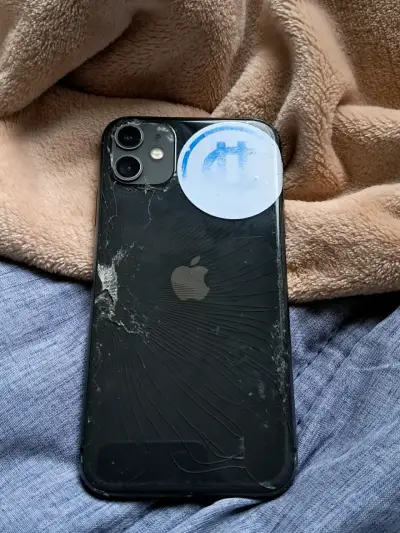 iPhone 11 - miniatura 3