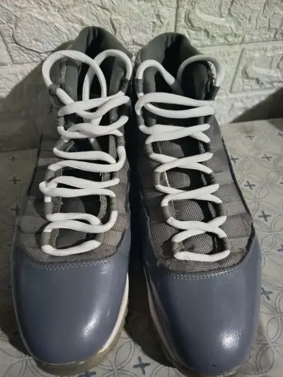 Jordan 11 grises - miniatura 3