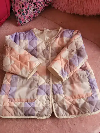 Conjunto de ropa para bebé en tonos rosados - miniatura 3