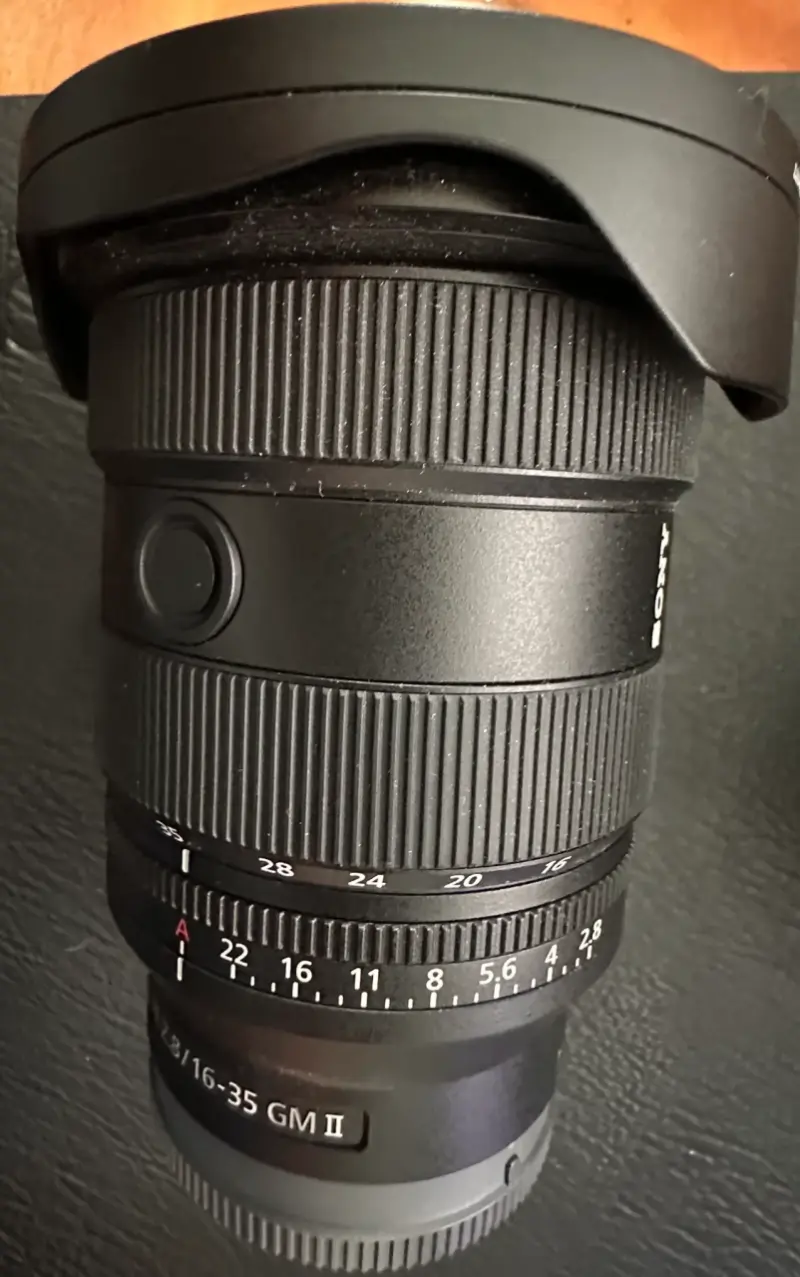 Lente Sony FE 16-35mm f/2.8 GM II en buen estado - 2