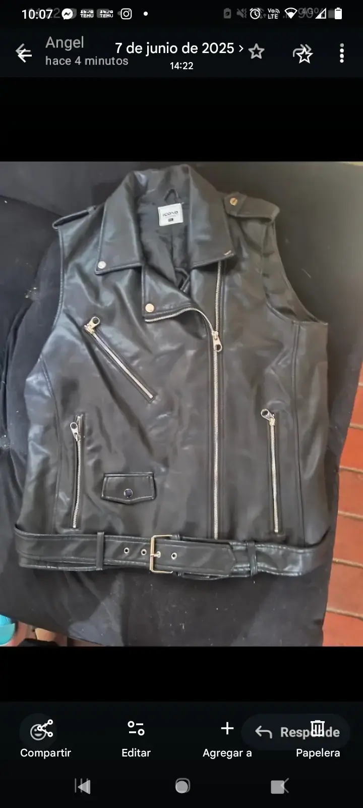 Chaqueta de cuero negra estilo biker para mujer - 2