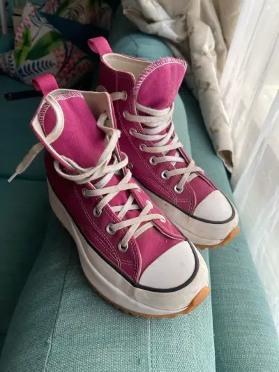 Zapatillas Converse All Star rosadas de caña alta - miniatura 2