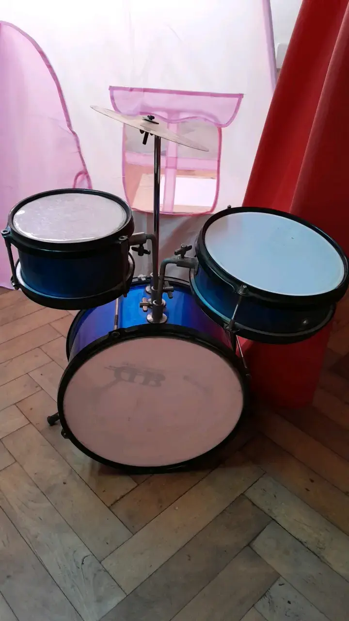 Batería Infantil Azul con Platillo