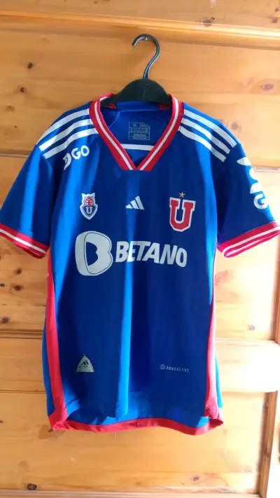 Camiseta Universidad de Chile Adidas 2023 - miniatura 1
