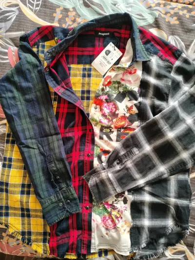 Camisa Desigual de cuadros y flores para hombre - miniatura 2
