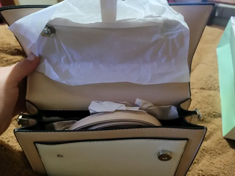Cartera de mano rosa elegante - 6