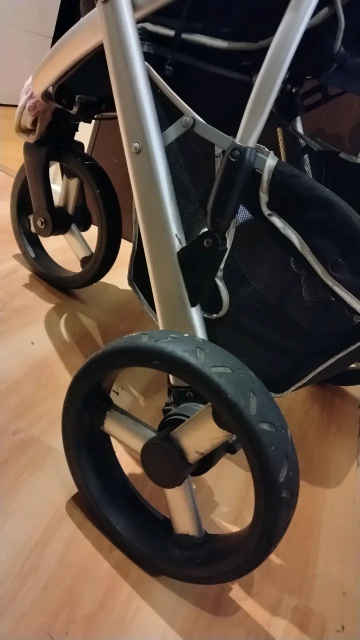 Coche de bebé Infanti Style negro con capota - 6