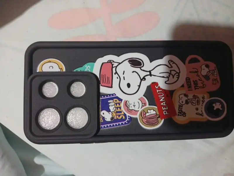 Funda para iPhone con diseño de Snoopy