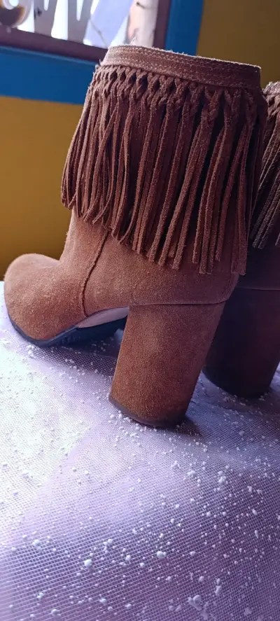 Botines de gamuza marrón con flecos - miniatura 4