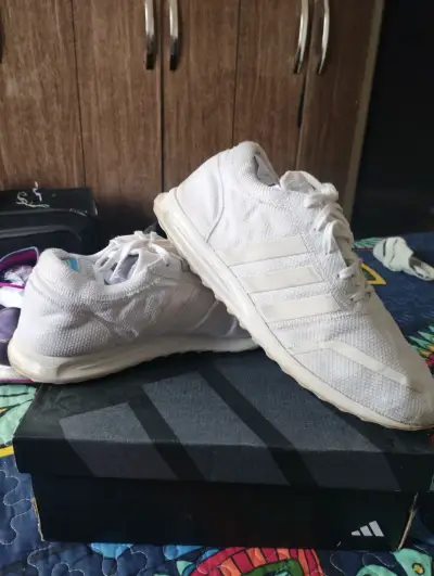 Zapatillas deportivas blancas Adidas para hombre - miniatura 1