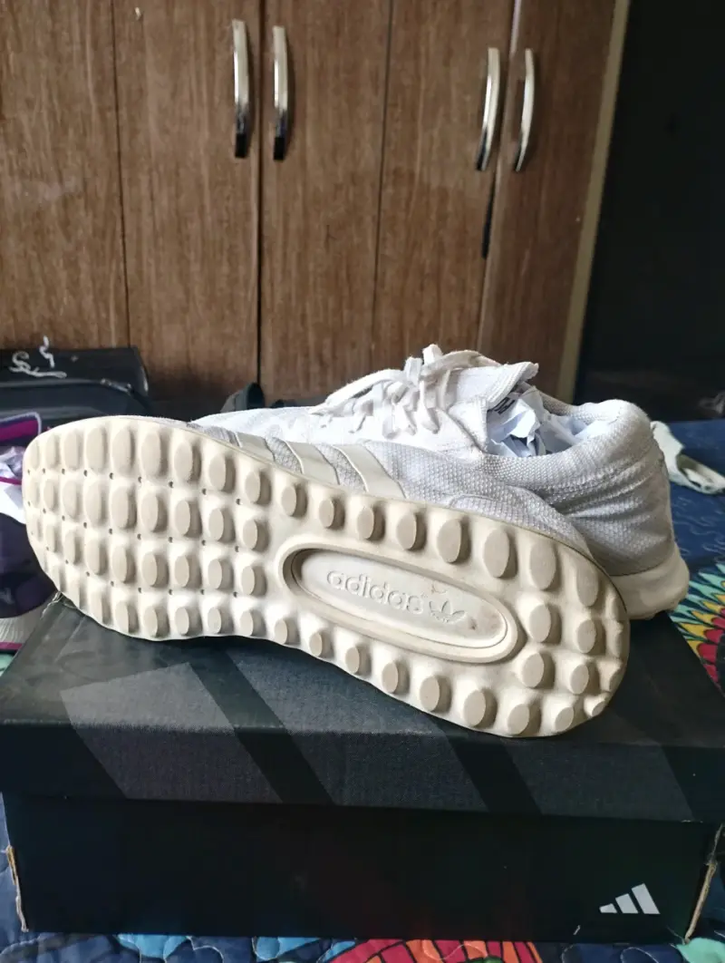 Zapatillas deportivas blancas Adidas para hombre - 4