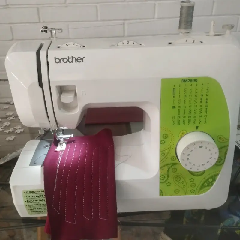 Máquina de Coser Brother BM2800 con Puntadas Integradas - 1