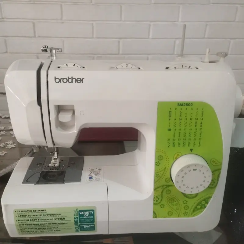 Máquina de Coser Brother BM2800 con Puntadas Integradas - 2