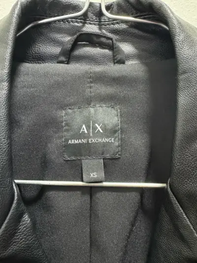 Chaqueta de cuero negra Armani Exchange - miniatura 3