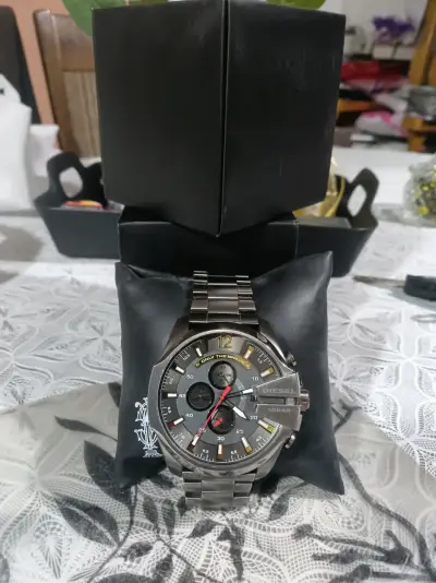 Reloj Diesel de acero inoxidable para hombre - miniatura 1