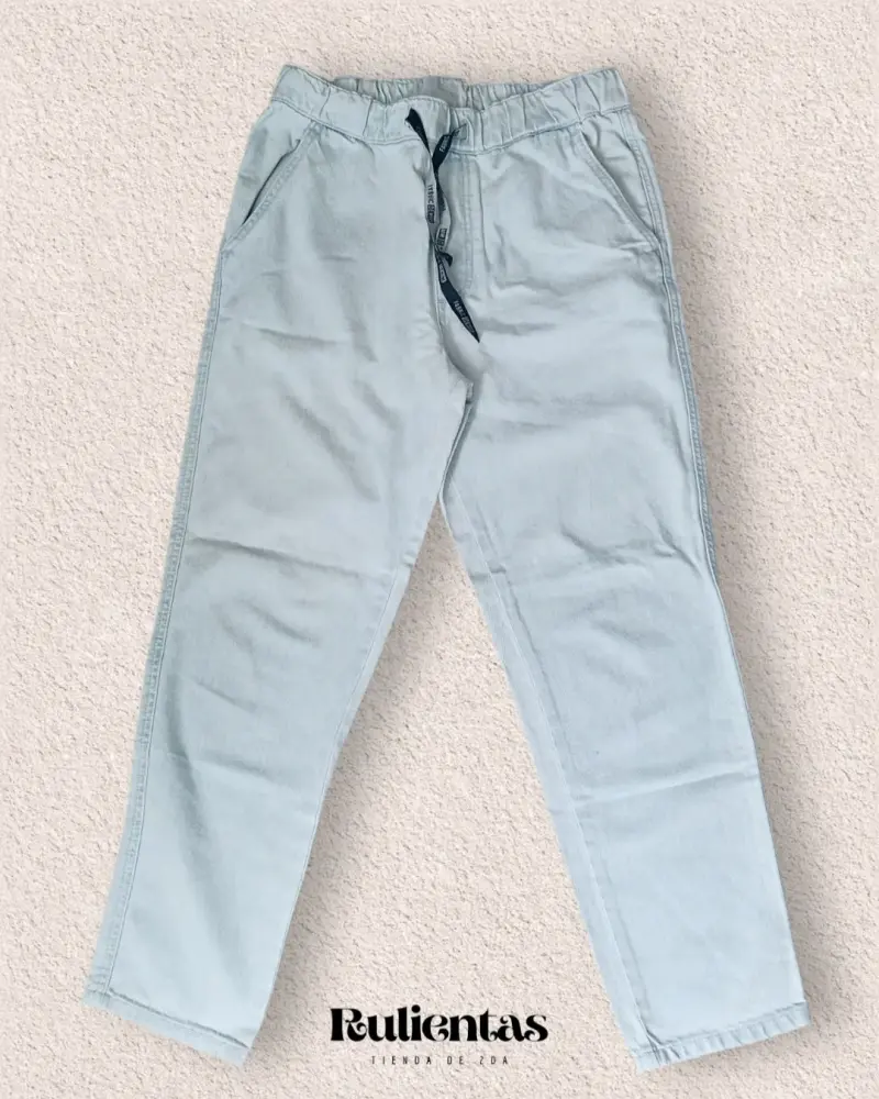 Conjunto de top y jeans Brandy Melville blanco y - 4