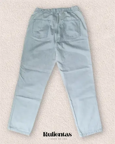 Conjunto de top y jeans Brandy Melville blanco y - miniatura 5