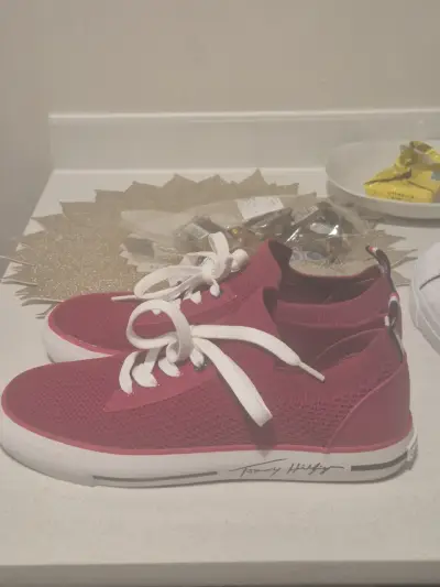 Zapatillas blancas de cuero sintético con diseño texturizado - miniatura 5
