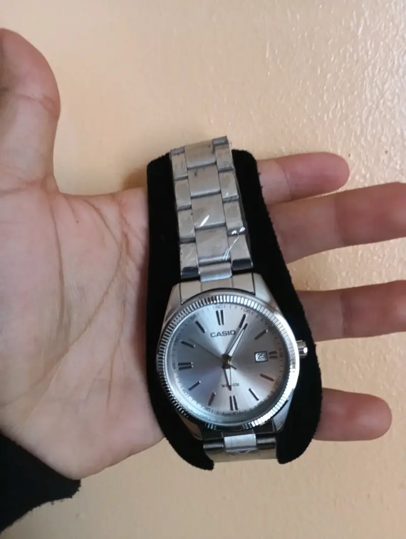 Reloj Casio de acero inoxidable con fecha - 2