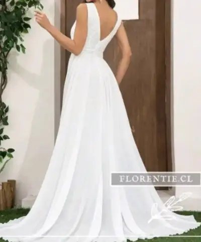 Vestido de novia blanco elegante - miniatura 2