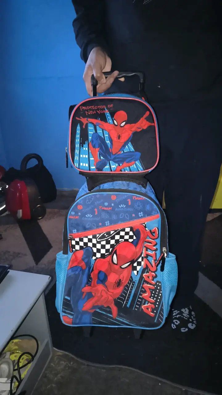 Mochila escolar Spiderman con lonchera